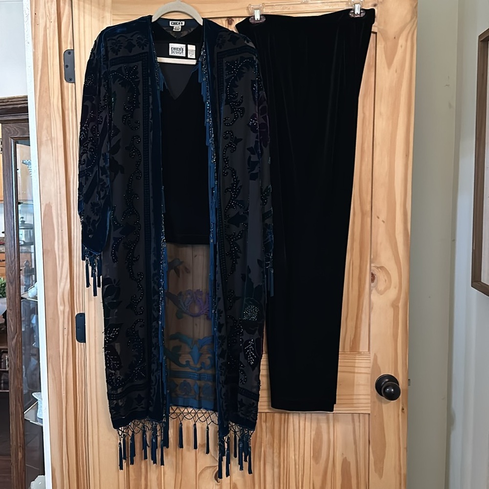 Chicos Vintage 3 Piece Formal Wear Set